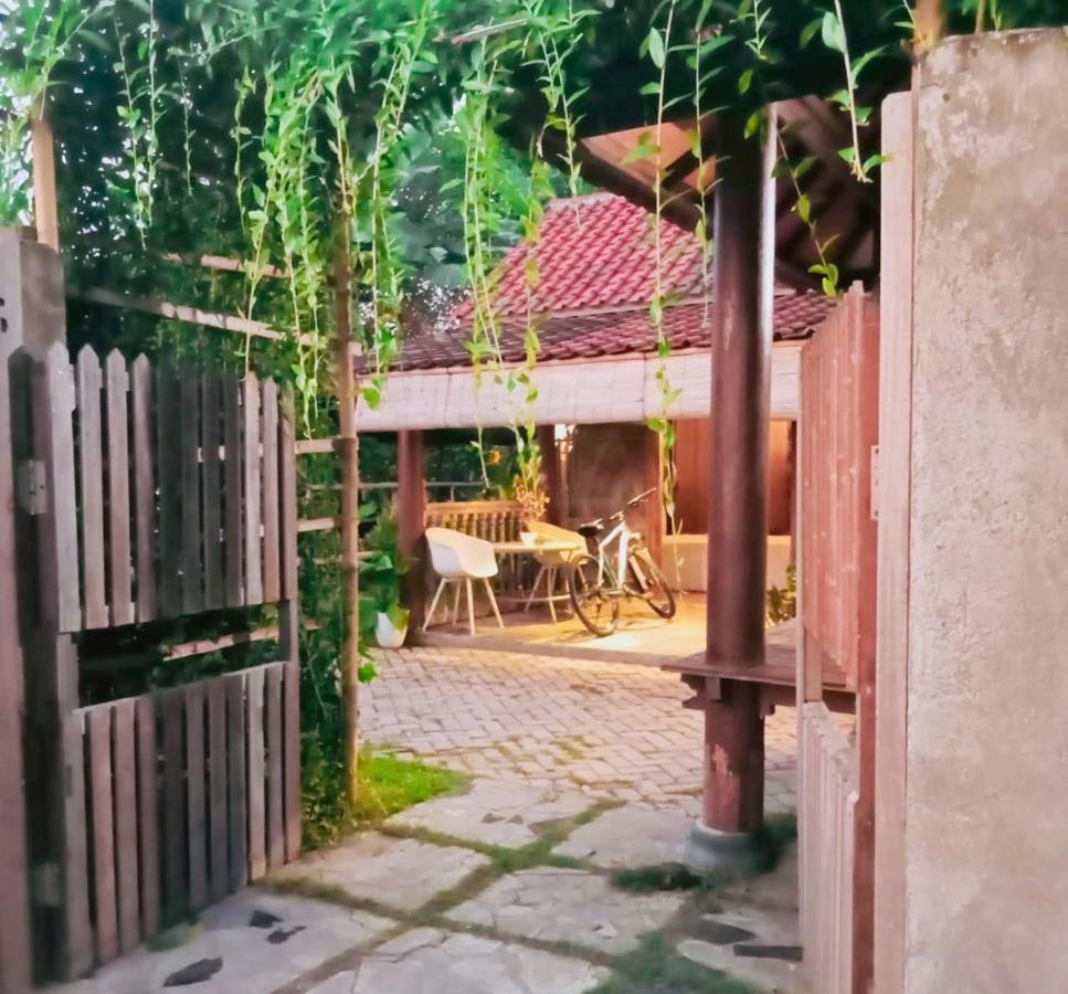 Al-Shifa Healing House Lombok Hotel Gili Air Bagian luar foto